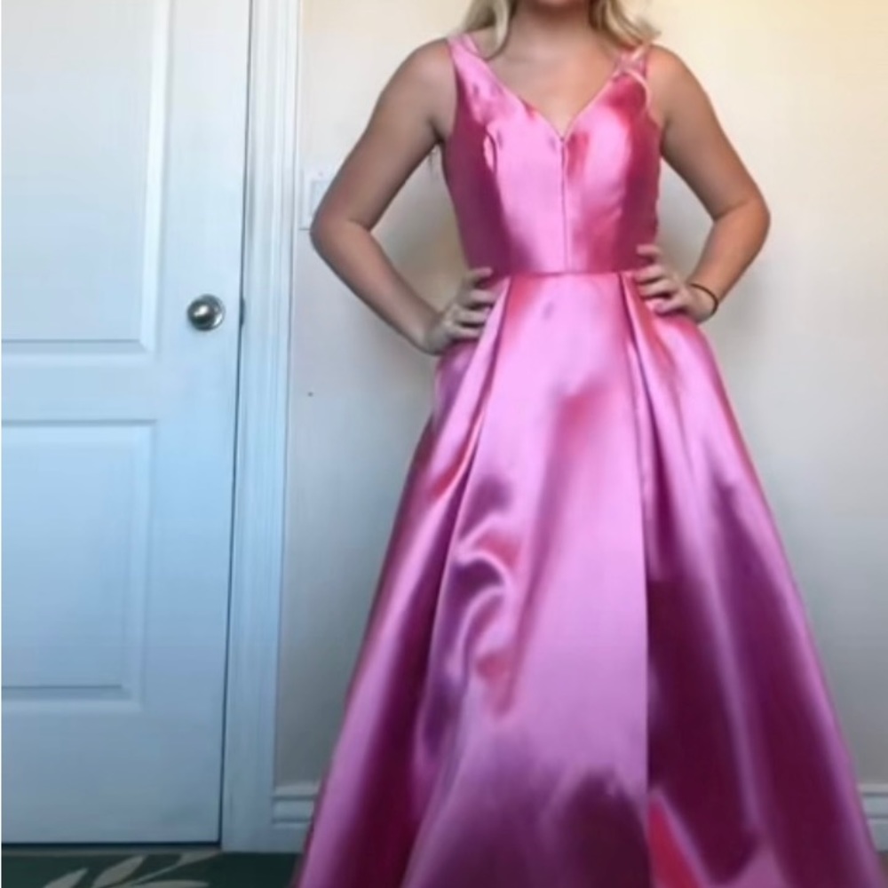Prom/formal dress